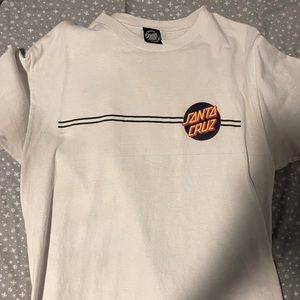 Santa Cruz T-Shirt. Very good condition! White shirt with logos! Fits to size